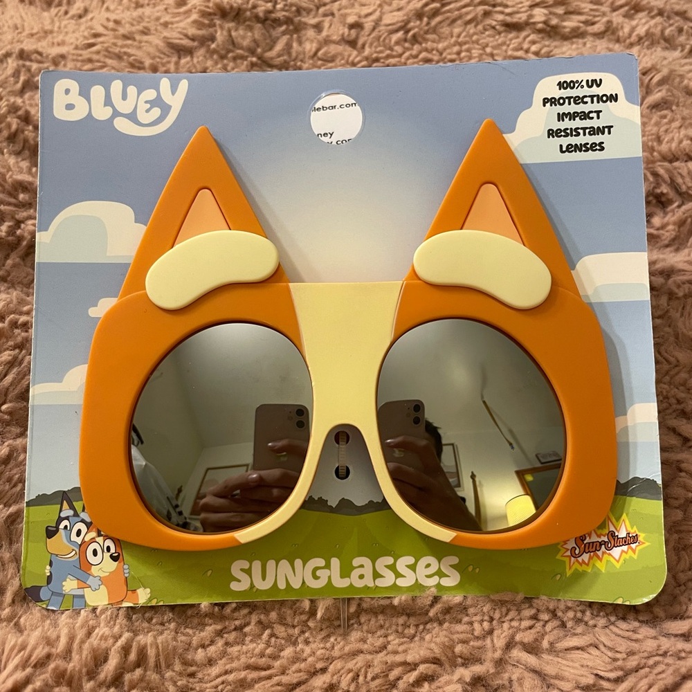 NWT Bluey’s Bingo Character Kid’s Sunglasses!